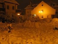 zimowa noc na osiedlu